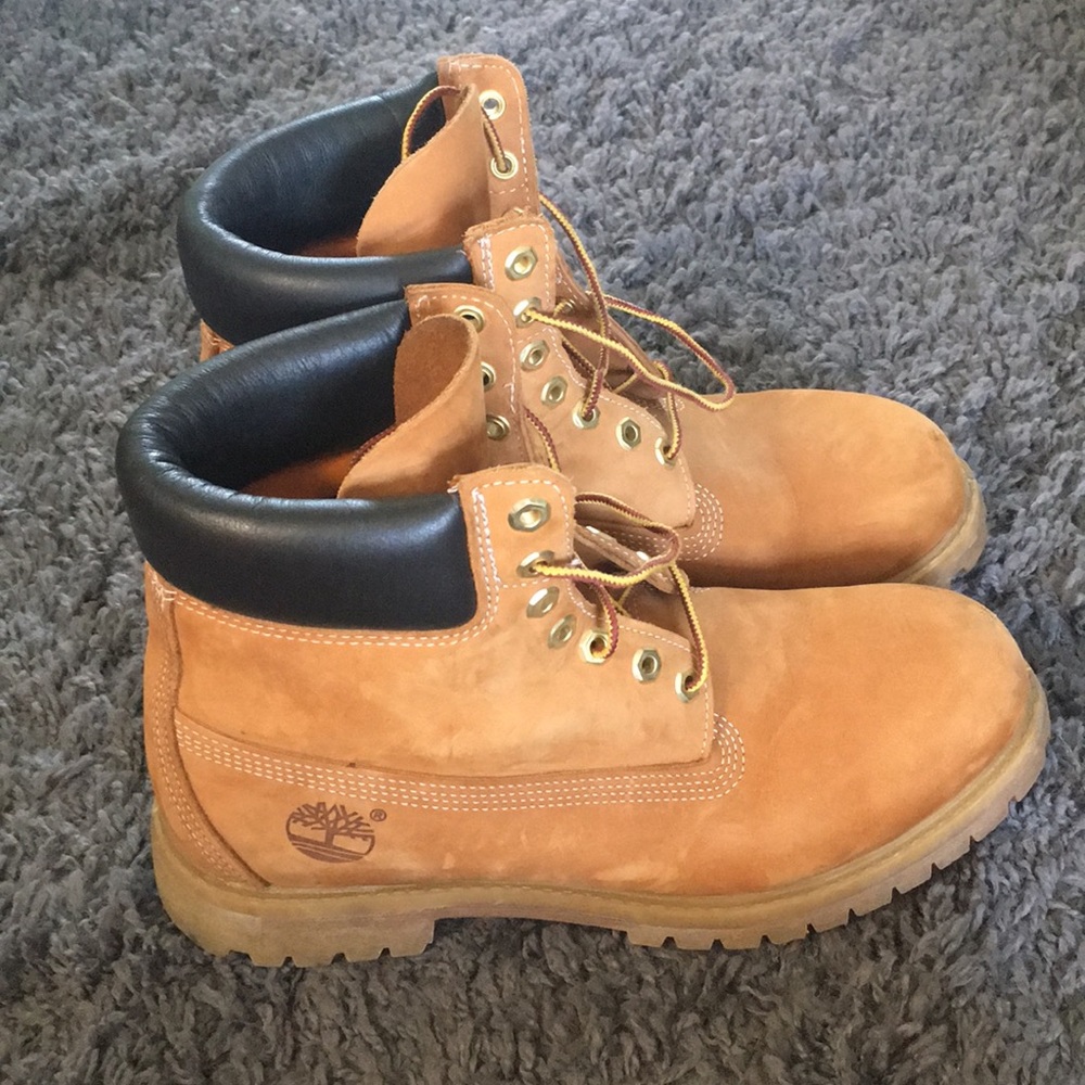Timberlands. Size 9 men’s or 10-10.5 women’s.